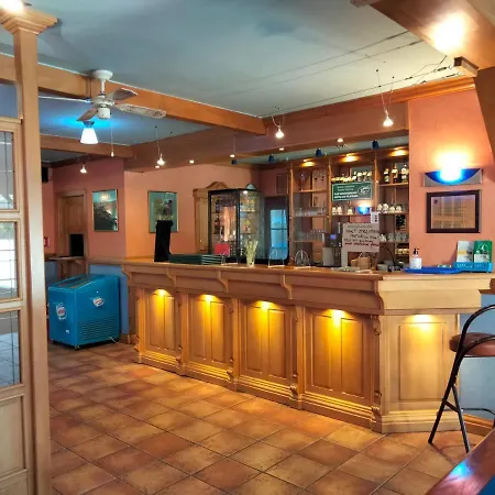 Restauracja *