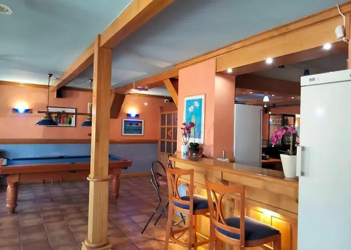 Restauracja 公寓 *